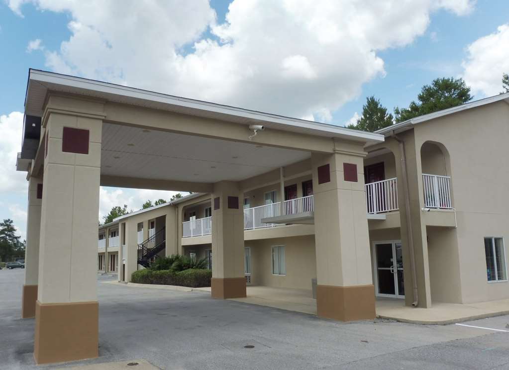 Red Roof Inn Defuniak Springs Esterno foto